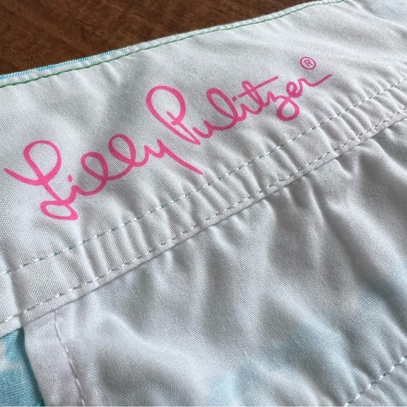 Lilly Pulitzer The Callahan 5” Short In Shorely Blue Sea Cups Women’s Size 6 - Picture 8 of 14